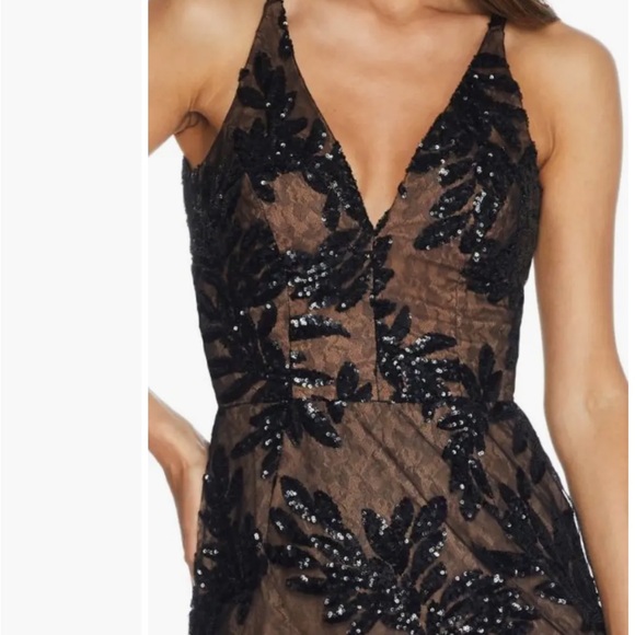 DRESS THE POPULATION Sharon Embellished Lace Evening Gown, SIZE SMALL 1303 - Picture 5 of 12